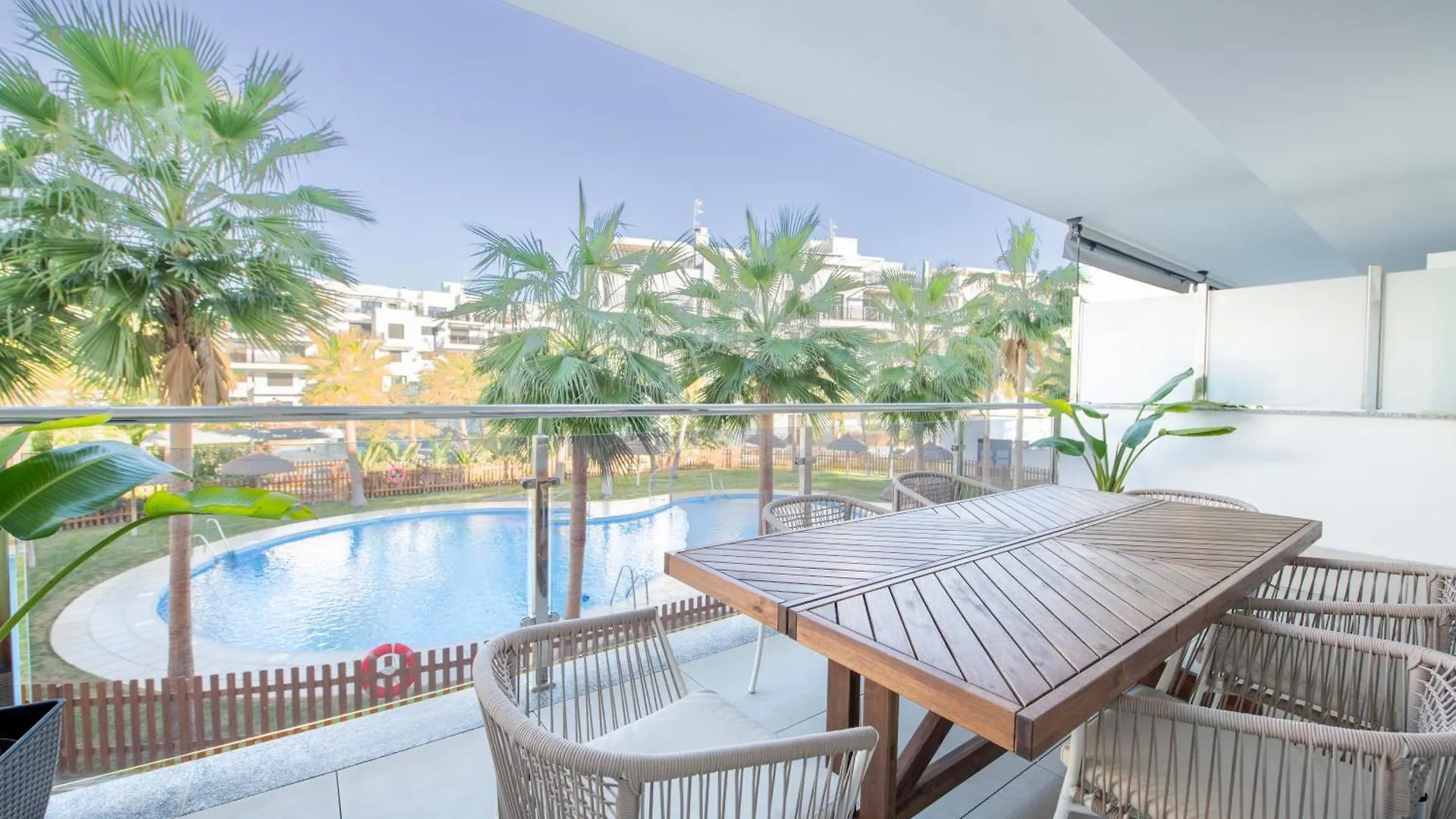 Apartamento Playa Granada contacts